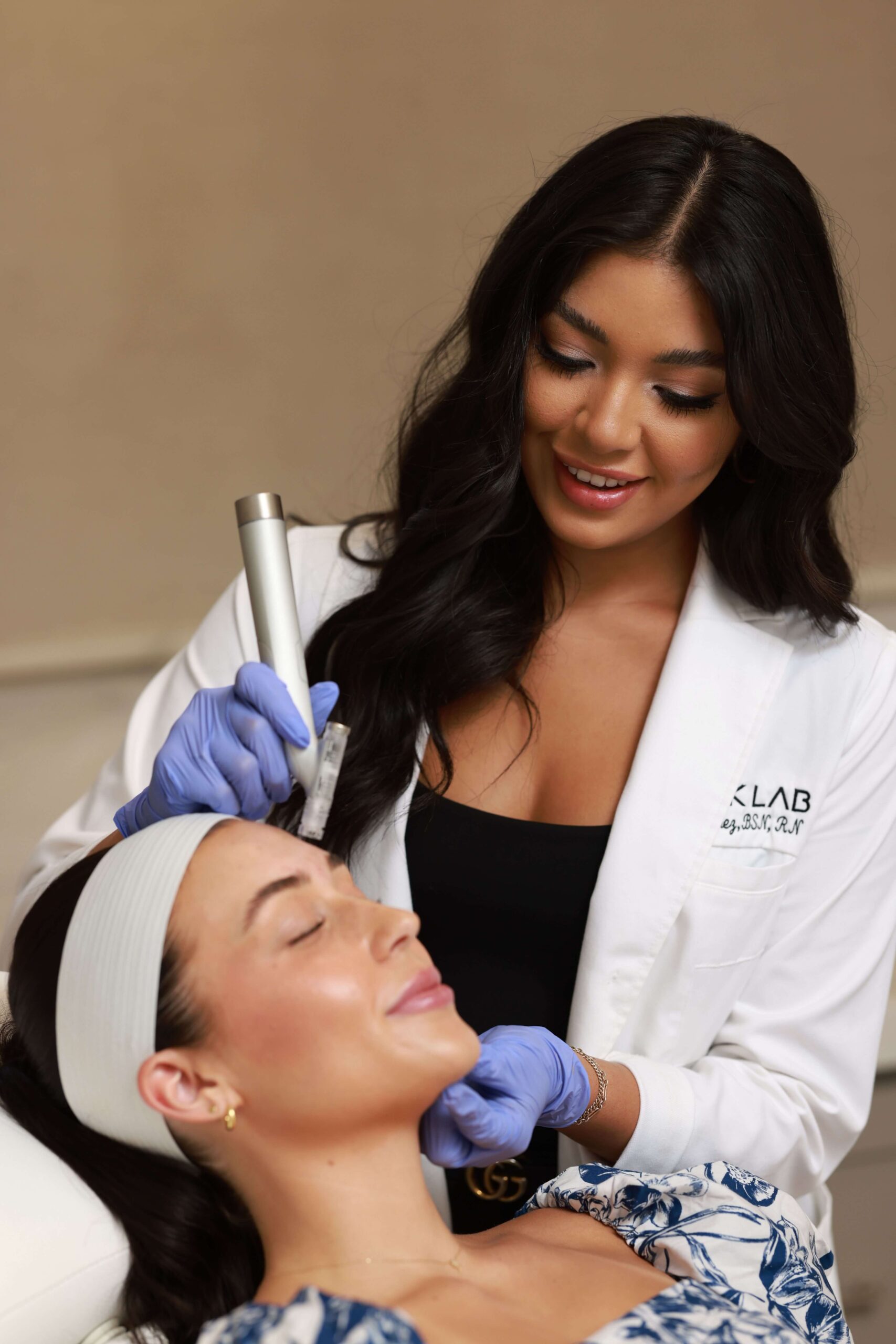 How to Prepare Your Skin for Microneedling Treatment
